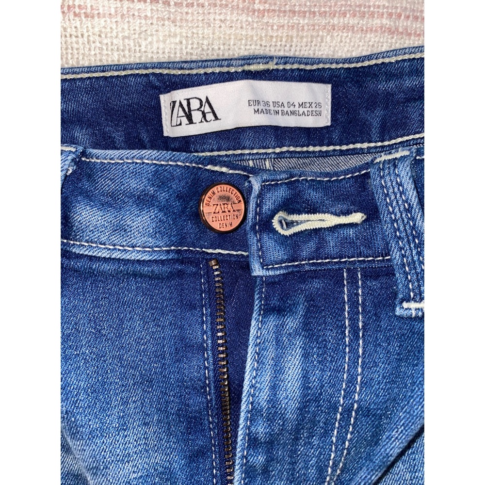 Jeans - Picture 4 of 4